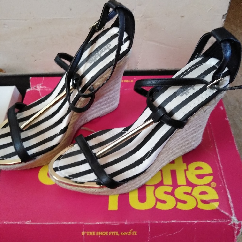 Wedges size 9